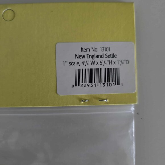 NWT The Colonial Collection New England Settle Dollhouse Miniature Kit - Picture 2 of 4